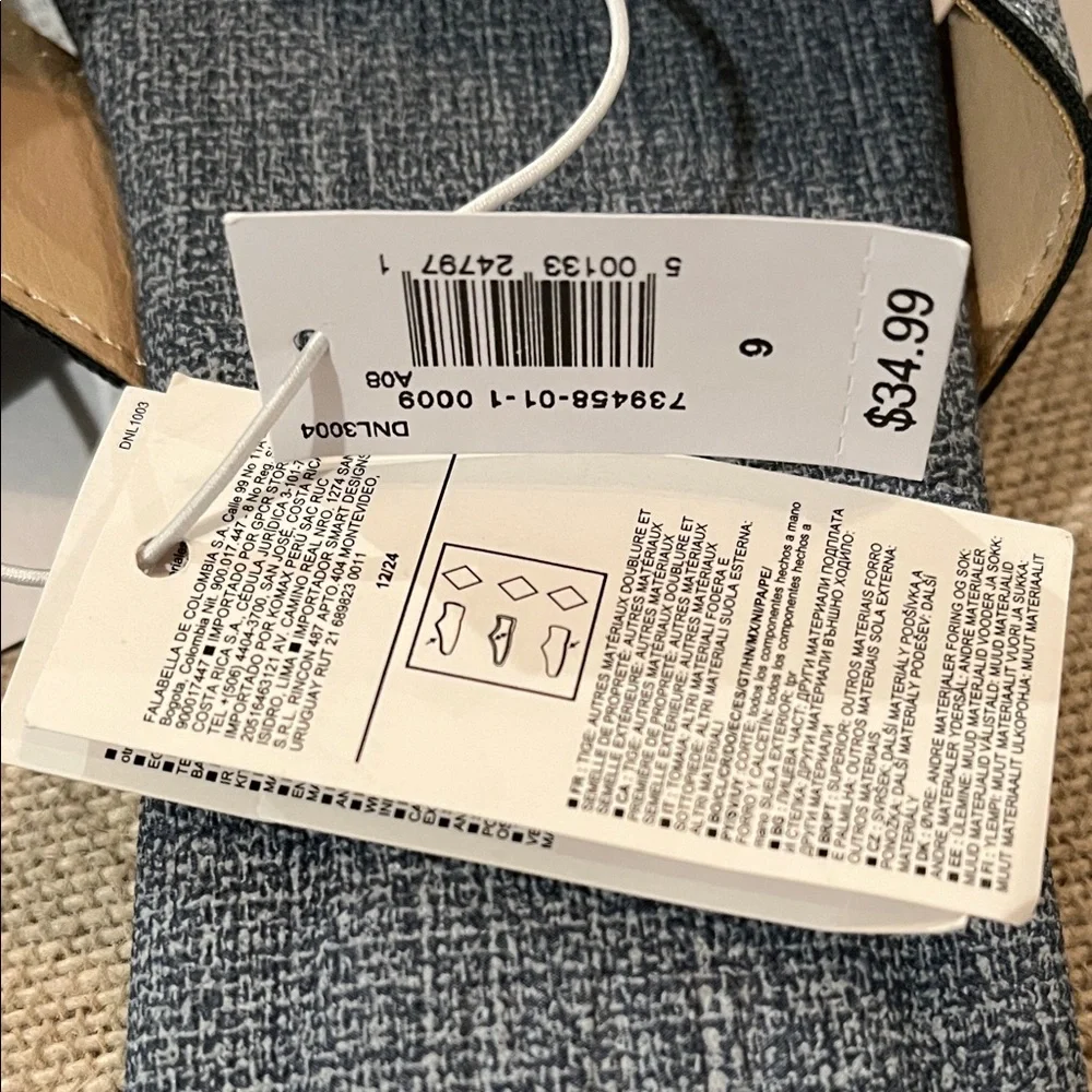 GAP Brushed Denim Blue Criss-Cross Sandals/NWT/9 - Picture 7 of 12